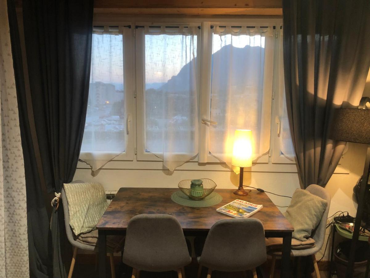Charmant Duplex T3 Avec Balcon - Halle Olympique Албервил Екстериор снимка
